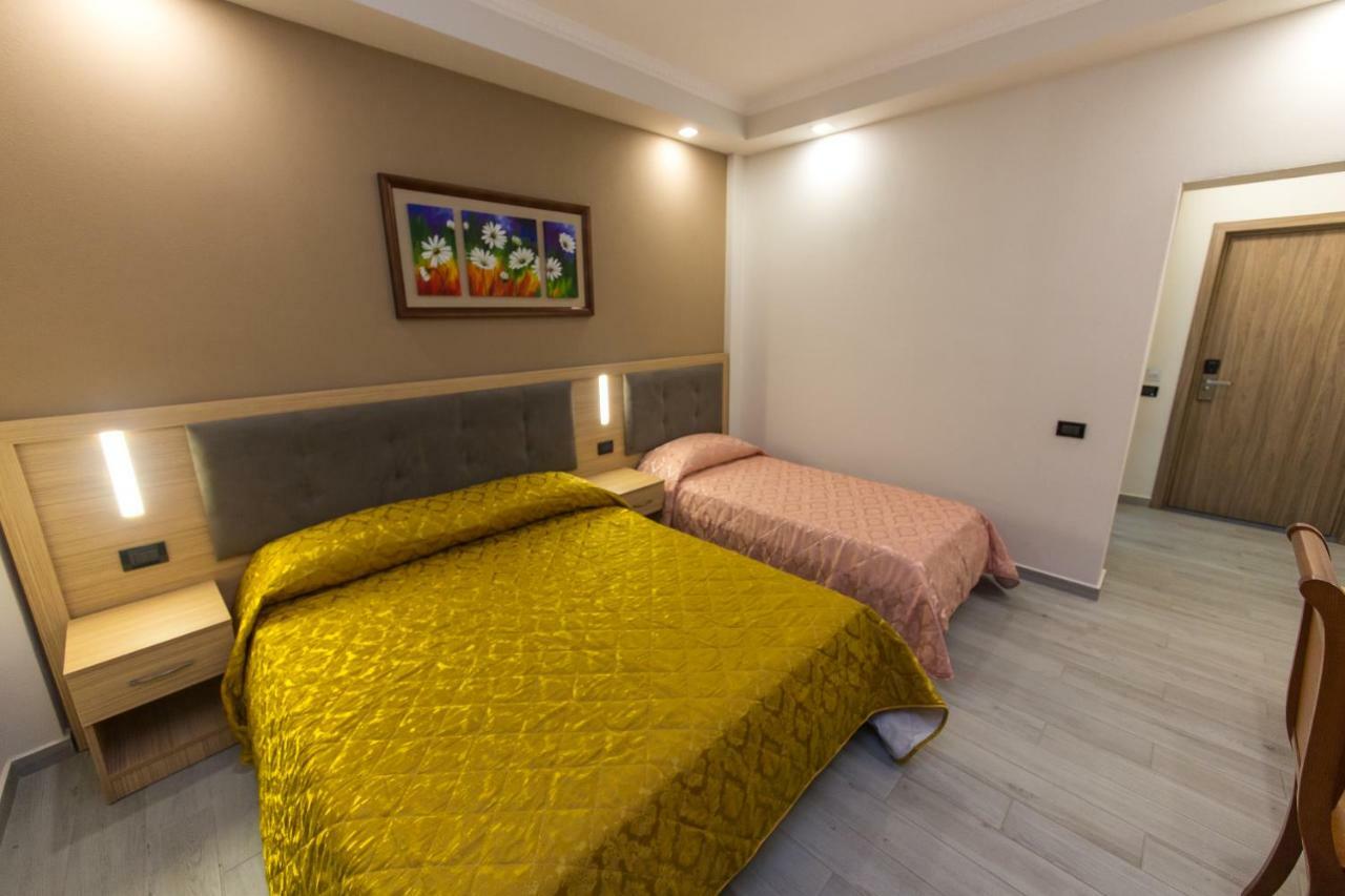 Western Star Hotel Durres Exterior photo